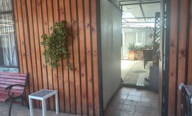 SE ARRIENDA  ACOGEDORA CASA EN BELLOTO SUR QUILPUE