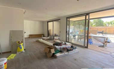 ARRIENDO CASA EN LOTEO LOS PARRONALES