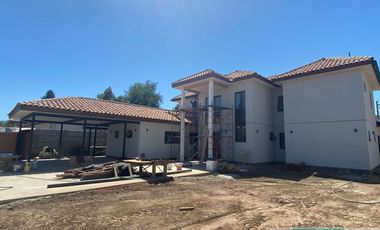 ARRIENDO CASA EN LOTEO LOS PARRONALES