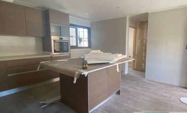 ARRIENDO CASA EN LOTEO LOS PARRONALES