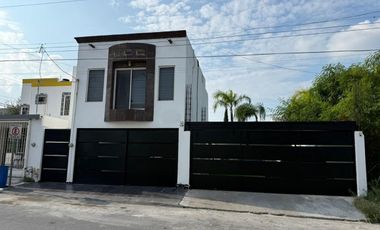 Hermosa Casa en Rinconada Colonial, Apodaca, N. L.