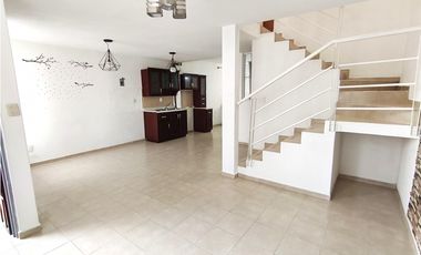 Se renta casa en Fracc San Luis II, Mineral de la Reforma