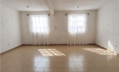 Se renta casa en Fracc San Luis II, Mineral de la Reforma