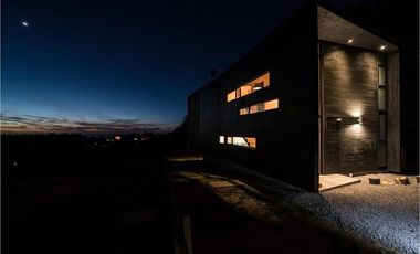 Moderna casa familiar en condominio Pichilemu