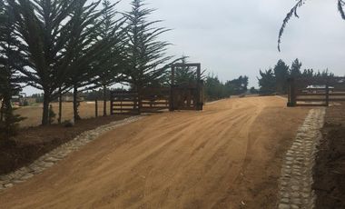 Moderna casa familiar en condominio Pichilemu