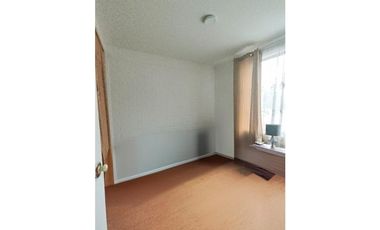 Casa con espacio comercial (comida rápida)