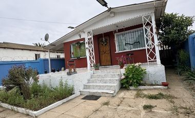 SE VENDE CASA EN SAN SEBASTIÁN