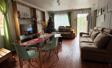 SE VENDE CASA EN SAN SEBASTIÁN
