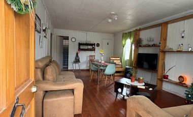 SE VENDE CASA EN SAN SEBASTIÁN