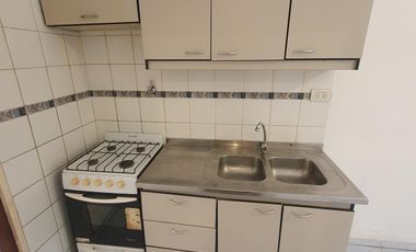 Departamento 2 AMBIENTES EN PLANTA BAJA CON PATIO