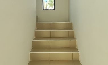 Casa en venta en condominio en Conkal con parque central