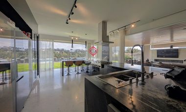 Casa de Lujo en Venta en Bosque de Las Lomas Andares