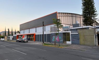 RENTA de cada sobre Av. Acueducto