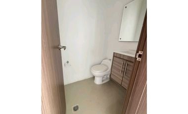 SE ARRIENDA APARTAMENTO EDIFICIO TITANIUM