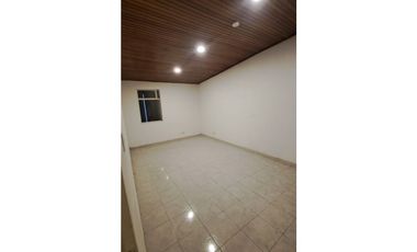 SE ARRIENDA CASA COMERCIAL EN ALAMOS