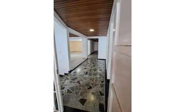 SE ARRIENDA CASA COMERCIAL EN ALAMOS