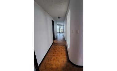SE ARRIENDA CASA COMERCIAL EN LOS ALAMOS