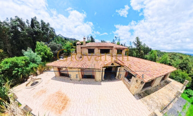 Venta, Casa campestre de lujo en Condominio Buenavista, Cajicá