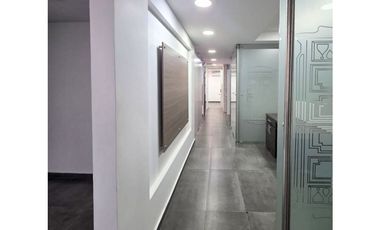 Oficina para la venta o renta en la terminal del sur, piso 3