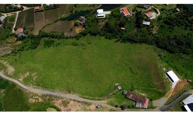 Lote izquierdo para la venta en El Carmen de Viboral, vereda la chapa