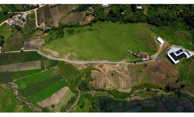 Lote derecho para la venta en El Carmen de Viboral, vereda la chapa