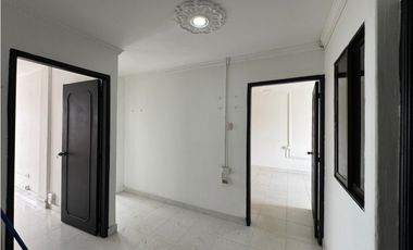 SE ARRIENDA CASA EN EL  BARRIO LA CASTELLANA DE MONTERIA.