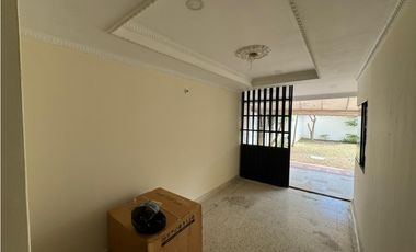 SE ARRIENDA CASA EN EL  BARRIO LA CASTELLANA DE MONTERIA.