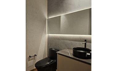 Apartamento para la venta en el Poblado, frente al club campestre