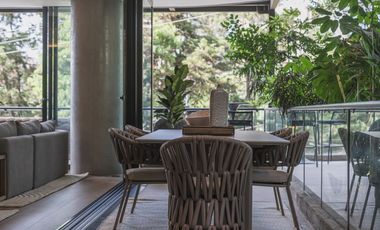 Apartamento para la venta en el Poblado, frente al club campestre