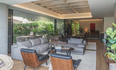 Apartamento para la venta en el Poblado, frente al club campestre
