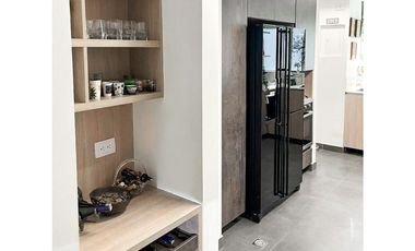 Apartamento para la venta en el Poblado, cerca al C.C Santafé