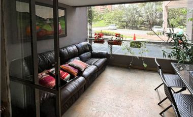 Apartamento para la venta en el Poblado, cerca al C.C Santafé