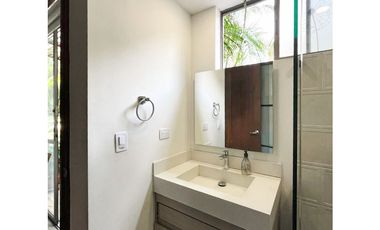 Apartamento para la venta en el Poblado, cerca al C.C Santafé