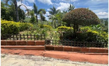 CASA REMODELADA EN UNIDAD ABIERTA EN SAN ANTONIO DE PRADO SECTOR UBA