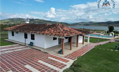 ref 971a lago calima/vendo casa campestre