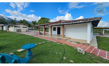 ref 971a lago calima/vendo casa campestre