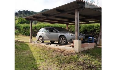 ref 859a lago calima/ vendo casa campestre