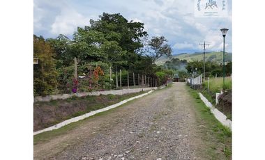 ref 859a lago calima/ vendo casa campestre