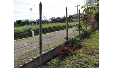 ref 859a lago calima/ vendo casa campestre