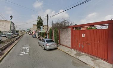 CASA EN  VENTA  JARDÍNES OJO DE AGUA, EDO MEX, TECAMAC SUP.  250 MTS