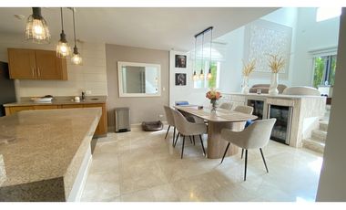 Vendo Hermosa Casa tipo Villa con piscina en Tucan Country Club