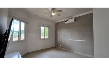 Vendo Hermosa Casa  en Tucan Country Club