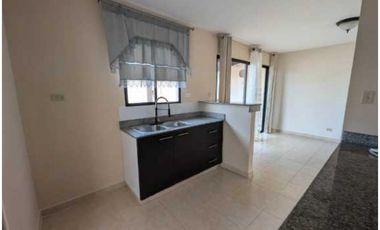 VENDO.HERMOSA CASA EN LA CHORRERA LA ARBOLEDA LOS ROBLES 3R