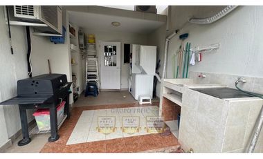 Venta de Casa Modelo Marsella Medianera Reserva de Versalles