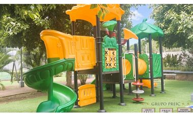 Venta de Casa Modelo Marsella Medianera Reserva de Versalles