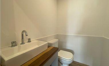 VENDO DEPTO  2 Ambientes con Parrilla, Cochera y Amenities