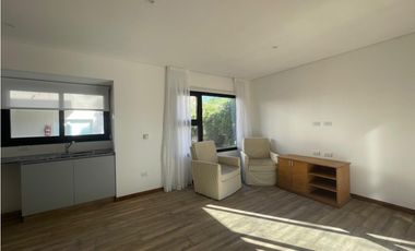 VENDO DEPTO  2 Ambientes con Parrilla, Cochera y Amenities