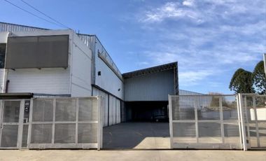 Nave Industrial En Alquiler- Ituzaingó Norte