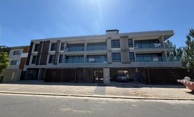 ALQUILER 2 AMBIENTES CON COCHERA EXT. NQ