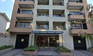 ALQUILER DE DEPARTAMENTO MONOAMBIENTE - CON COCHERA TECHADA - CONUNSPLIT- MONTE GRANDE CENTRO A 150 MS DE BOULEVARD BS AS